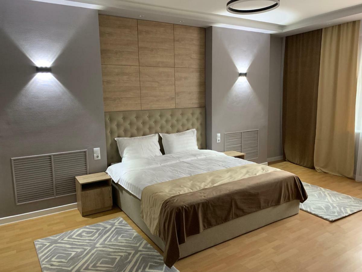 Hotel Kemer Lux Astana Exterior foto